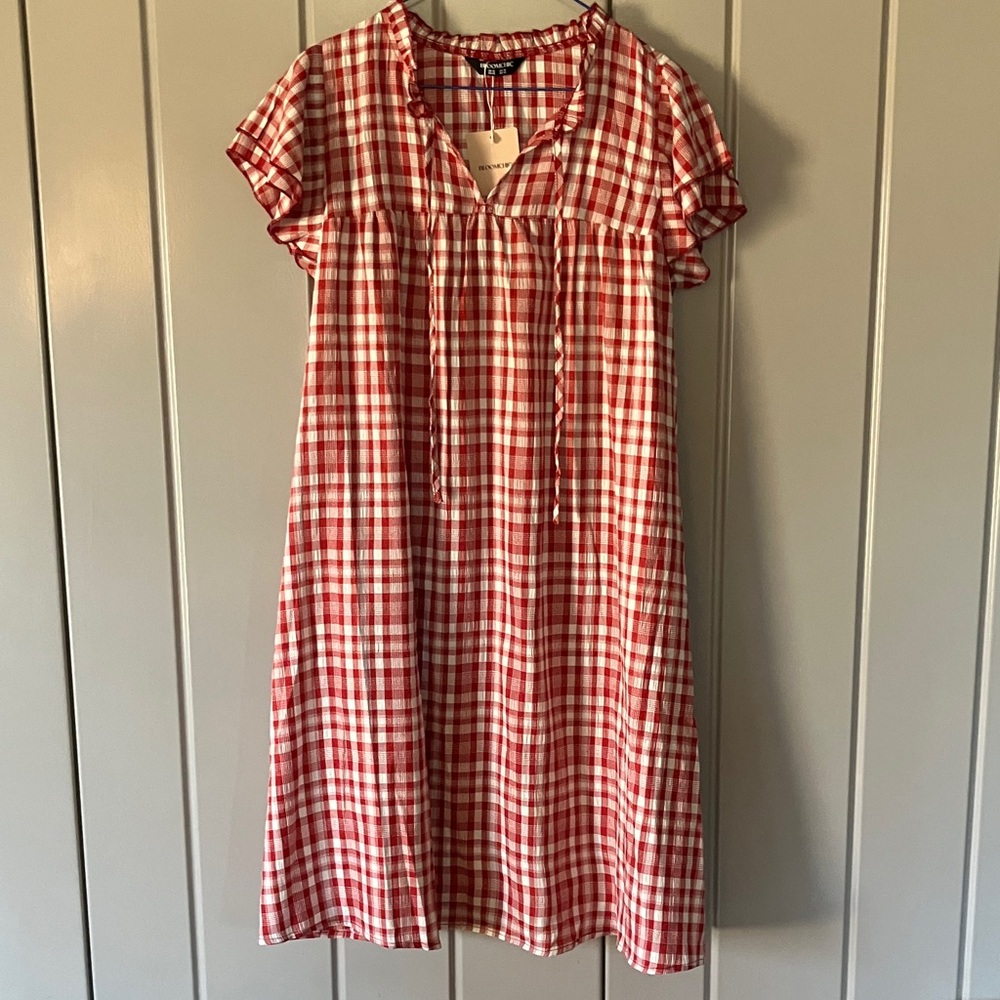 BloomChic Red & White Gingham Peplum Top